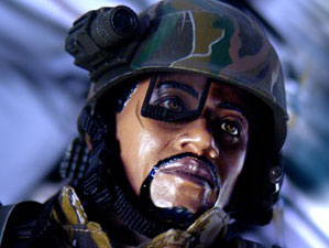 Hot Toys MMS 04 Aliens - USCM Sergeant Apone