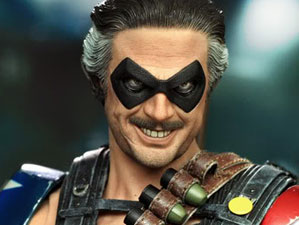 Hot Toys MMS 115 Watchmen - The Comedian