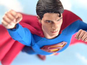 Hot Toys MMS 14 Superman Returns - Superman