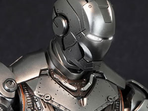 Hot Toys MMS 150 Iron Man 2 - Mark II (Armor Unleashed)