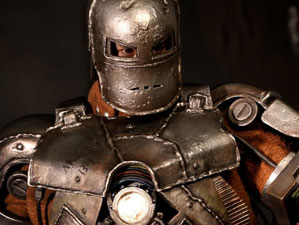 Hot Toys MMS 168 Iron Man - Mark I (2.0)