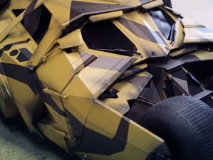 Hot Toys MMS 184 TDK Rises - Tumbler (Camouflage Version)