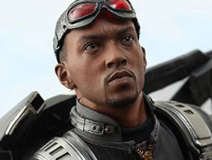 Hot Toys MMS 244 Captain America : The Winter Soldier - Falcon
