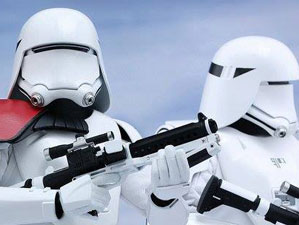Hot Toys MMS 323 Star Wars : TFA - FO Snowtroopers Set