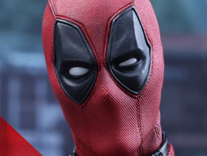 ジャンク品　hottoys デッドプール MMS 347 Deadpool Hot Toys MMS 347 Marvel 1/6 Sixth Scale Action Figure