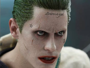Hot Toys MMS 373 Suicide Squad - Joker (Arkham Asylum)