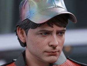 Hot Toys MMS 379 Back to the Future 2 - Marty McFly