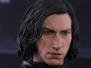 Hot Toys MMS 438 Star Wars : TLJ - Kylo Ren