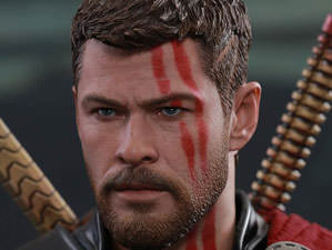 Hot Toys MMS 444 & 445 Thor : Ragnarok - Gladiator Thor