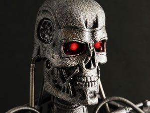 Hot Toys MMS 94 Terminator : Salvation - Endoskeleton T-700