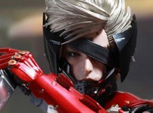 Hot Toys VGM 19 Metal Gear Rising : Revengeance - Raiden (Inferno Armor)